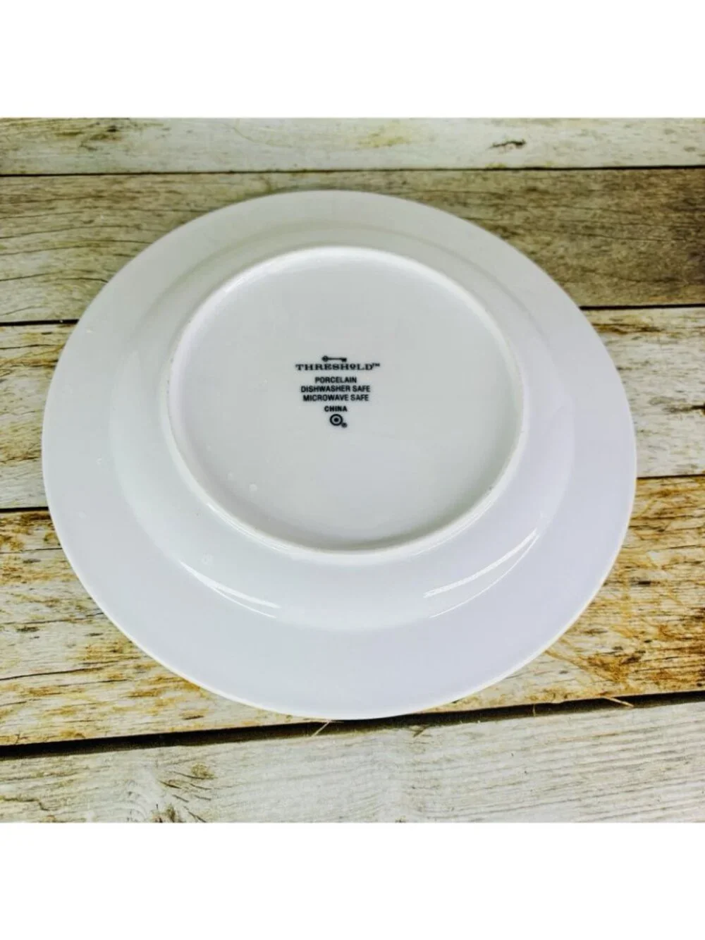 Threshold Target BEADED WHITE Embossed Beaded Band Procelain Dinner Plates Set 2